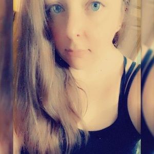 Meet your Posher, Casie